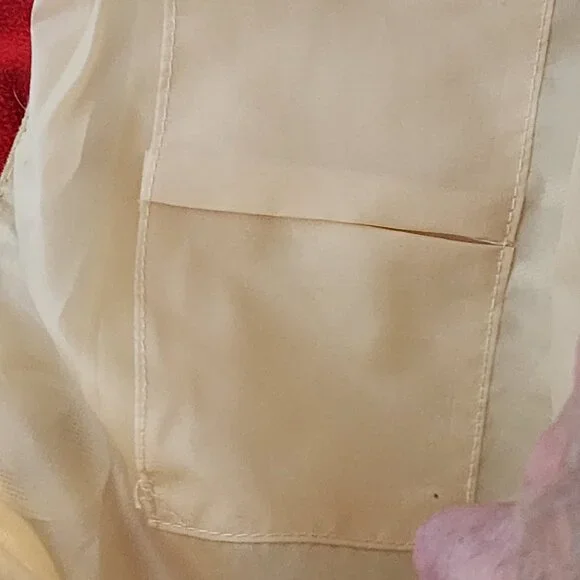 Ulta Beauty Linen Silver PVC Trimmed Poly Lined Quilted Snap Closure Tote Bag - Picture 14 of 16